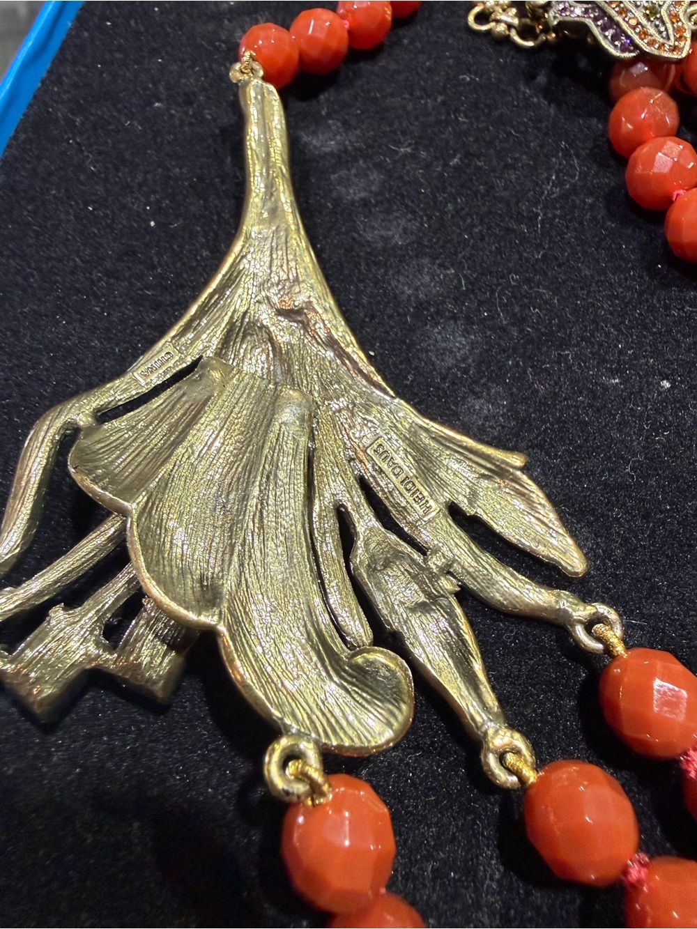Heidi Daus Lilly TRIPLE STRAND RED BEADED NECKLACE With FLOWER DROP - Picture 7 of 8